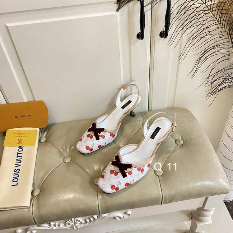 Picture of Louis Vuitton Shoes _SKULVsz35-40Y070212526